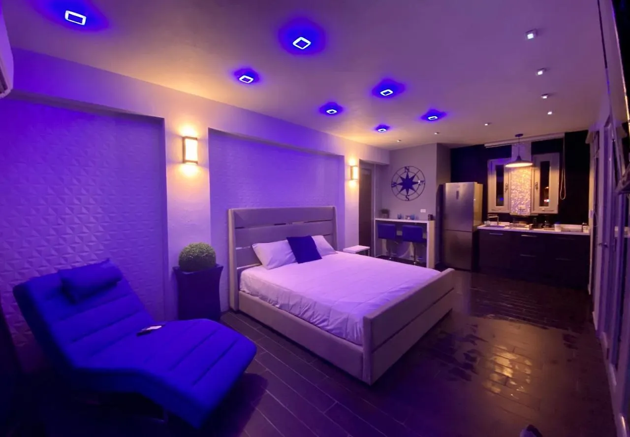 Modern Pool Suite @ Pasavento In 아과디야