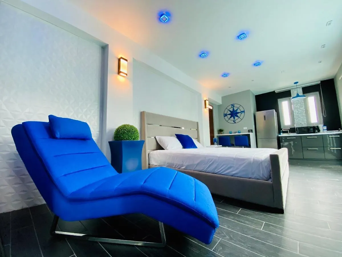 Modern Pool Suite @ Pasavento In 아과디야 0*,  푸에르토리코